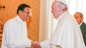 14dec2015 president meets pope