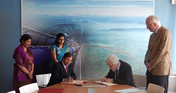 Sri Lanka‘s Permanent Representative to the UN in Geneva Ambassador Ravinatha Aryasinha and the Director General of CERN, Mr. Rolf-Dieter Heurer,  signed an “Expression of Interest’ (EOI) Agreement to begin cooperation between CERN and the scientific community in Sri Lanka, on Thursday, 25 June 2015 at the CERN Headquarters in Geneva. Dr. Rüdiger Voss, Head of International Relations CERN, Mrs. Samantha Jayasuriya, Deputy Permanent Representative and Ms. Dilini Gunasekera, Second Secretary of the Sri Lanka Permanent Mission, were associated in the ceremony.