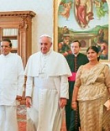 14dec2015 president meets pope-1